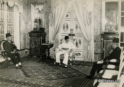 1956 - Mohamed Lamine Bey, Bourguiba and Eltaher